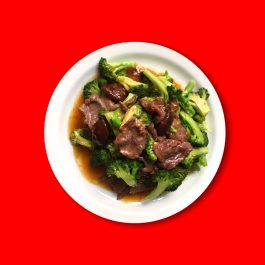 Carne Saltada con Brócoli y Hongo Chino